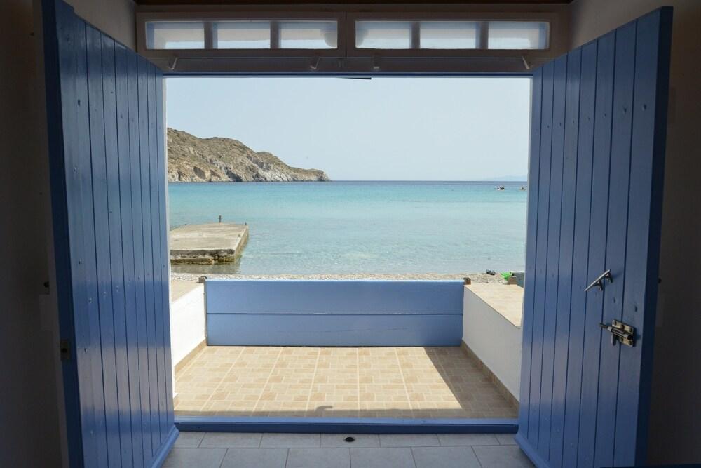 Erginas Boat House Apartment Plaka  Exterior photo