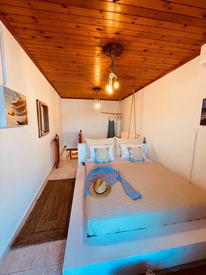 Erginas Boat House Apartment Plaka  Exterior photo